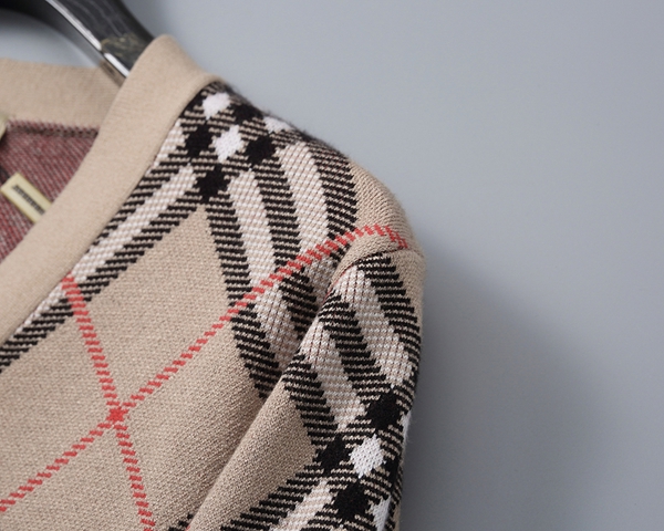 ブランドセーター細部ディテール